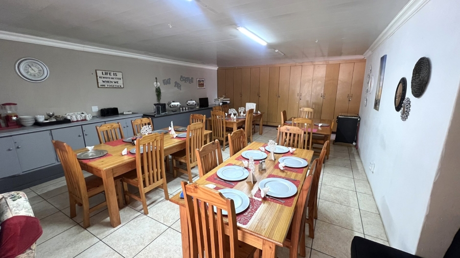 8 Bedroom Property for Sale in Pellissier Free State